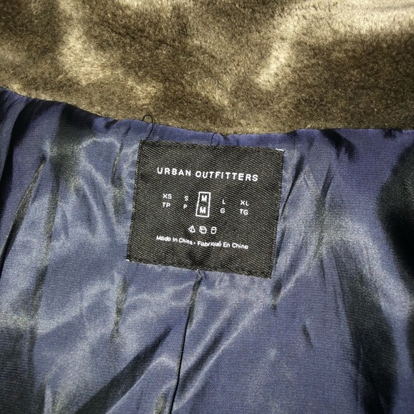 Urban Outfitters Faux Fur Jacket - Picture 3 of 6